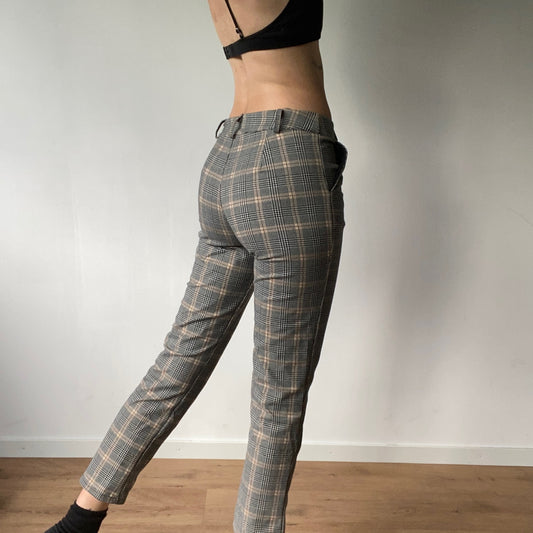 Pantalon gris avec détails beiges | Bern