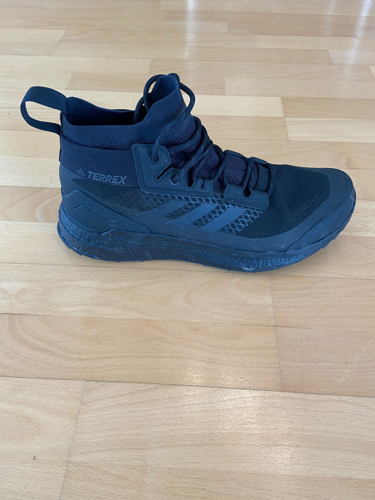 Black Adidas Terrex