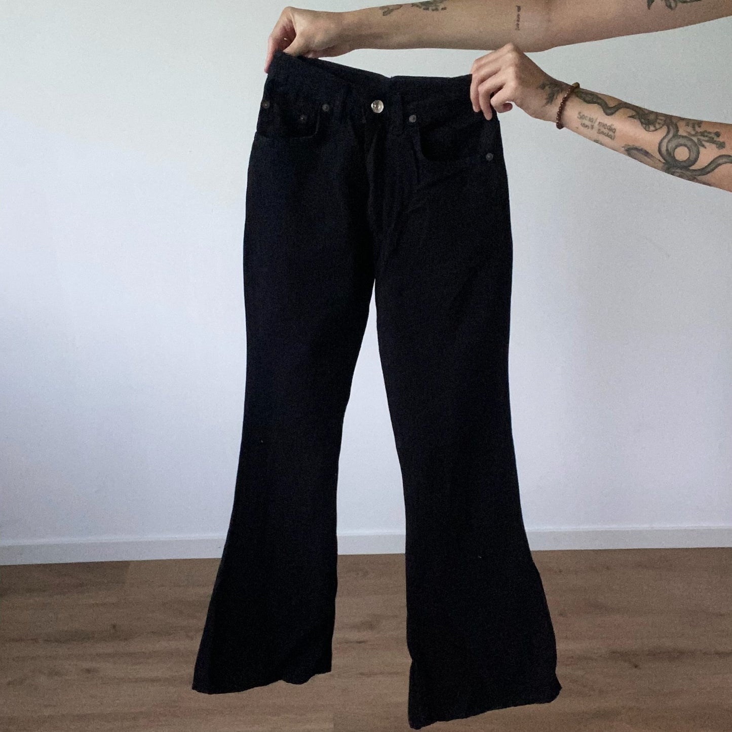 Y2K Vintage Flared Skinny Jeans | Bern