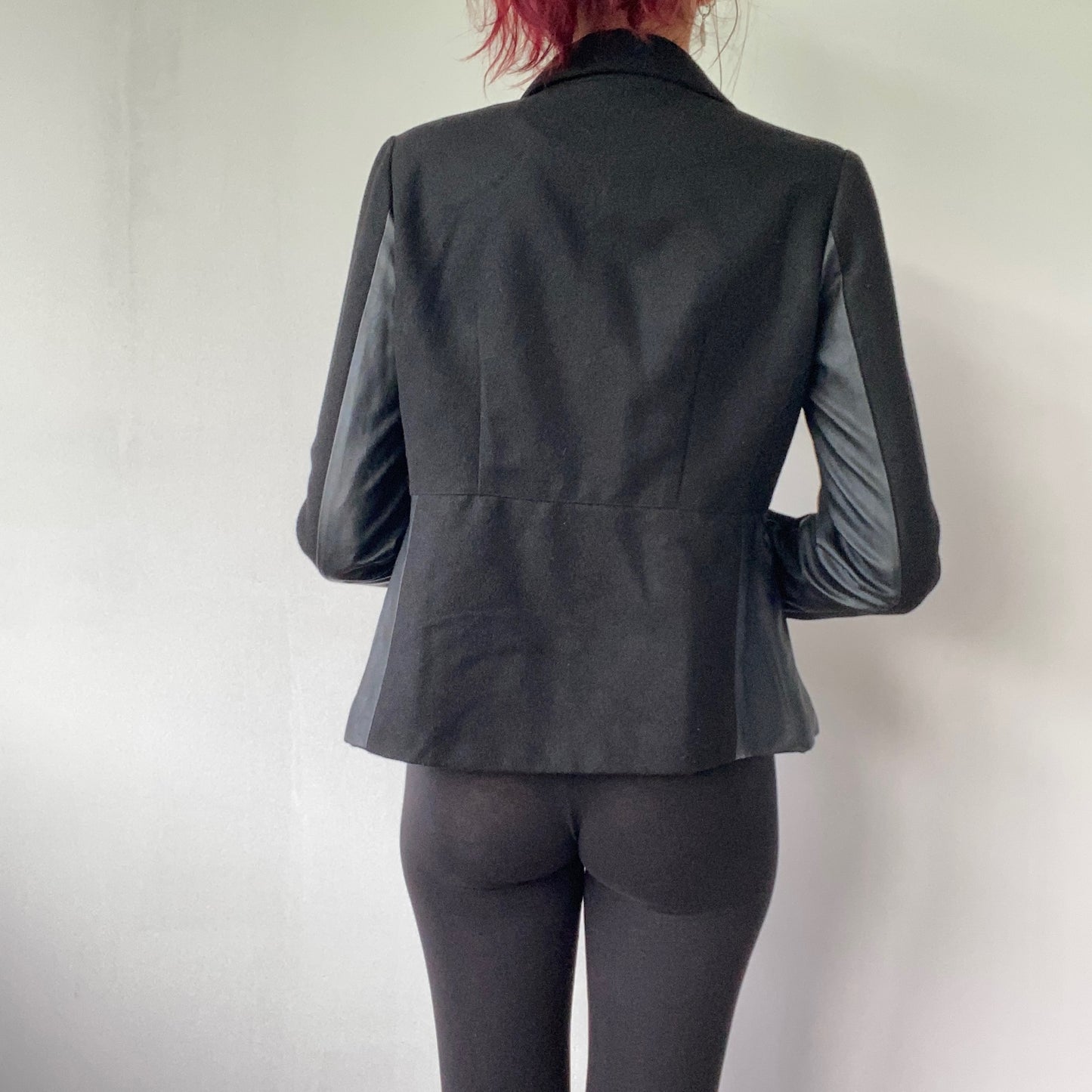 Black Blazer | Bern